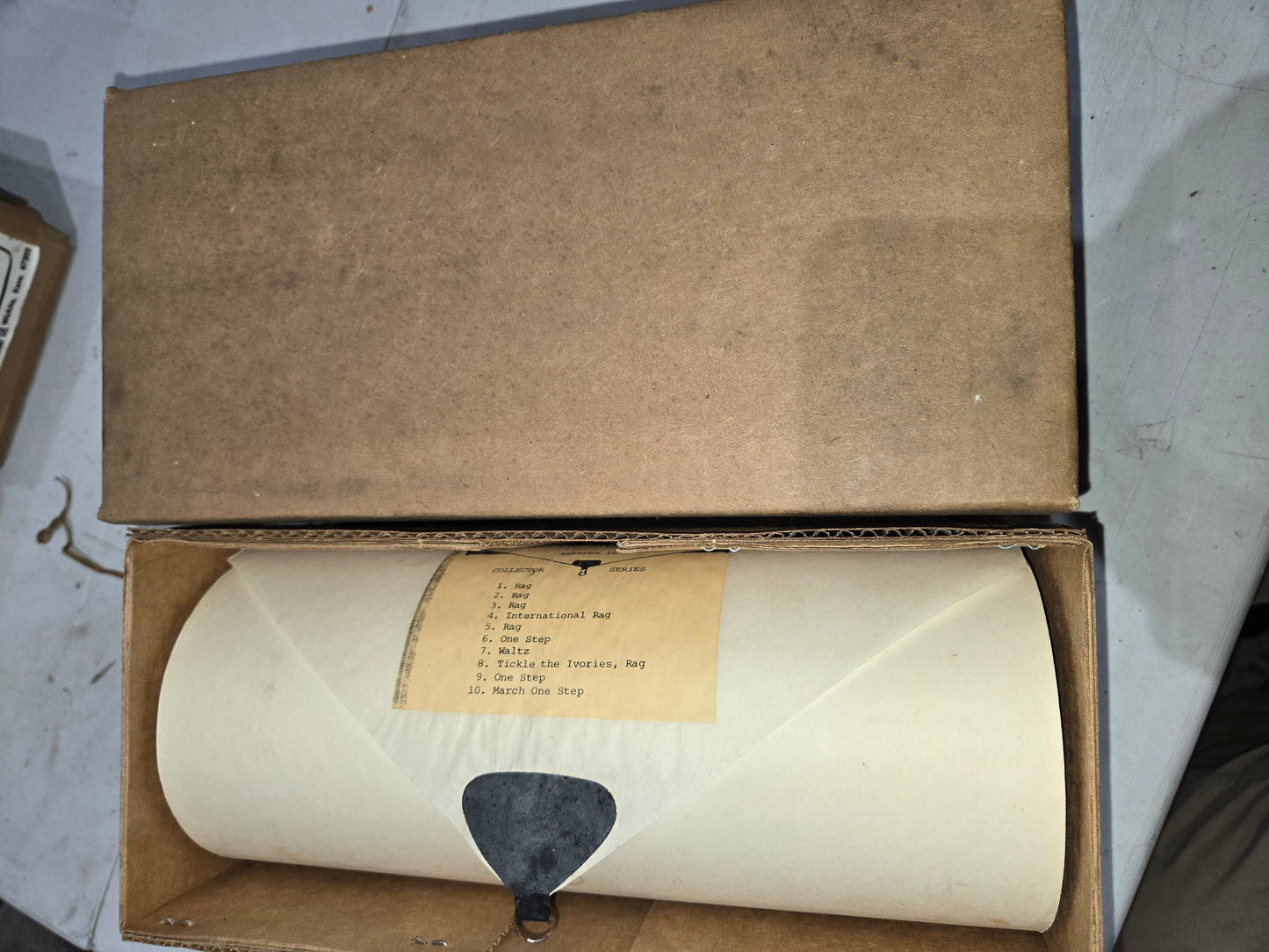 G-roll G-107 RECUT Nickelodeon Roll Collector Series Rags